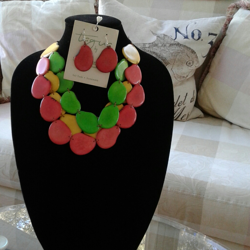 Taggart necklace & Earring